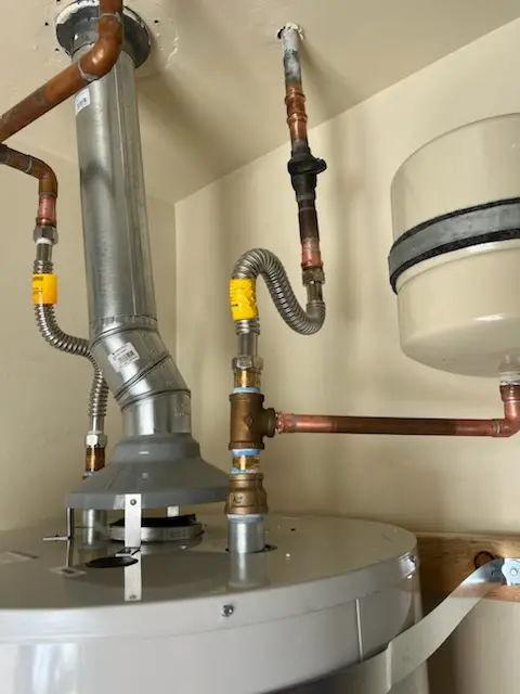 Water heater installation and plumbing repair in Sekitan